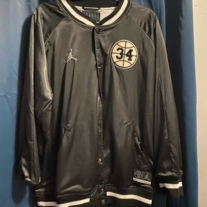 Jordan jacket size large